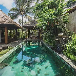 villa-luwak-estate.ubudhotelsnow.com/